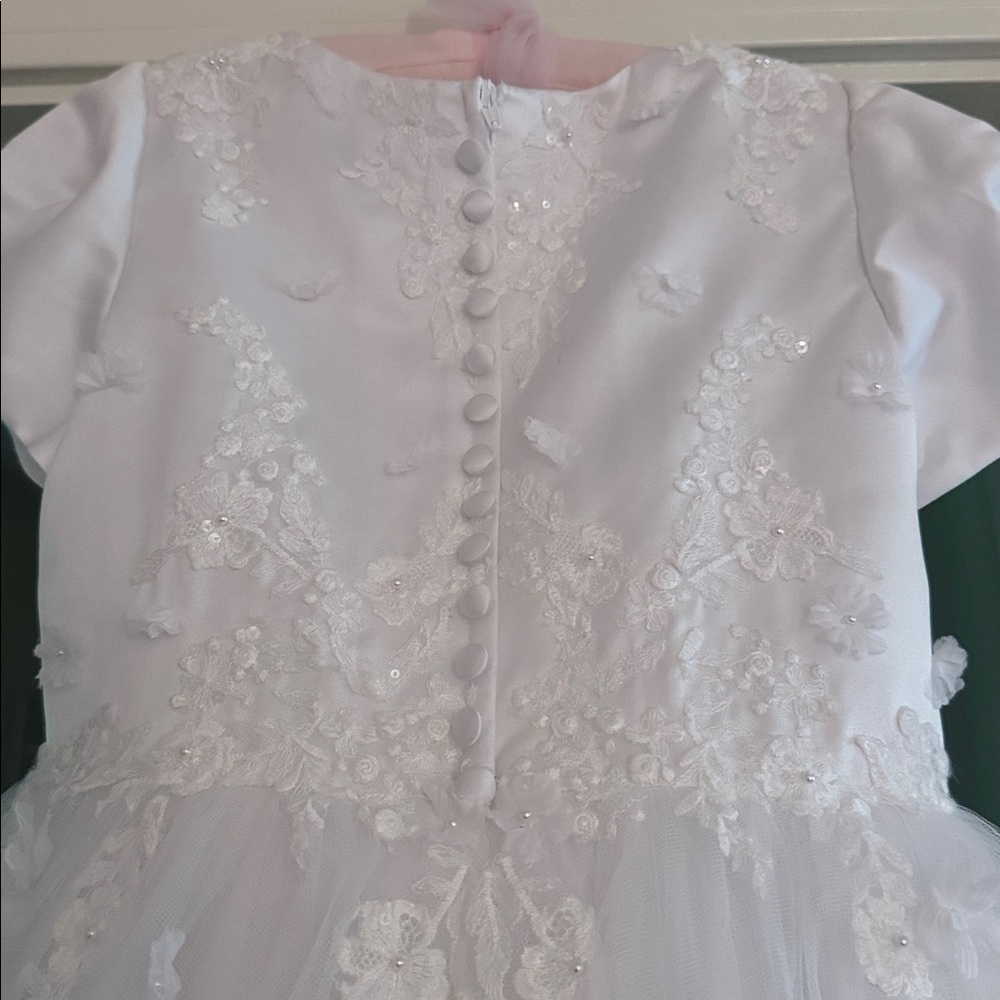 Girls White Formal Tulle Dress with Lace Appliqué - Picture 8 of 11
